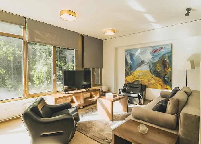 Tsakalof Loft Apartment By Superhost Hub
